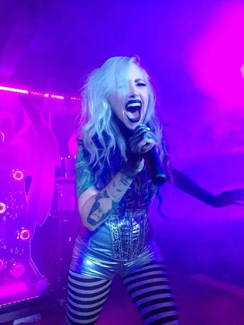 Hail Sagan. Hail Sagan vocalist Sagan Amery. Hail Sagan Screamer, Metal Music, Rock music, Female fronted music, Female fronted metal, Female metal screamer